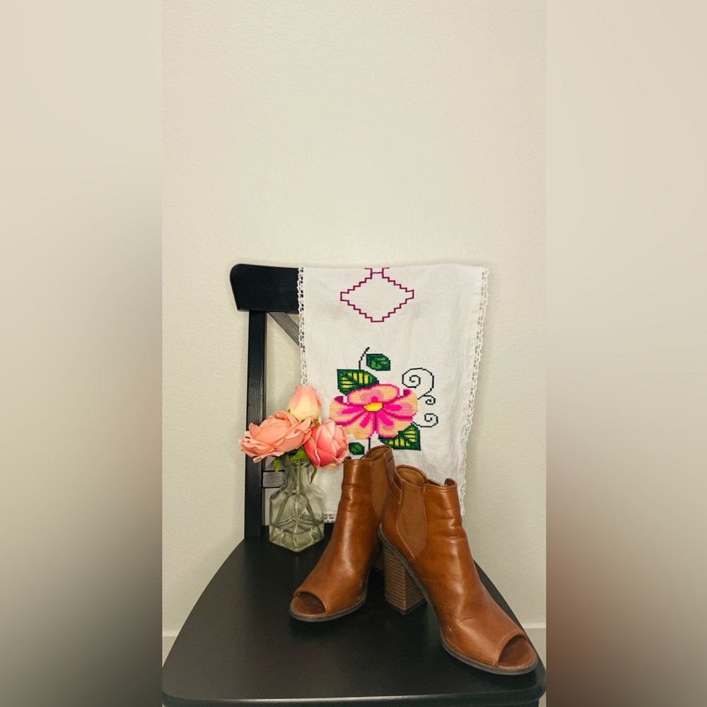 Leather booties